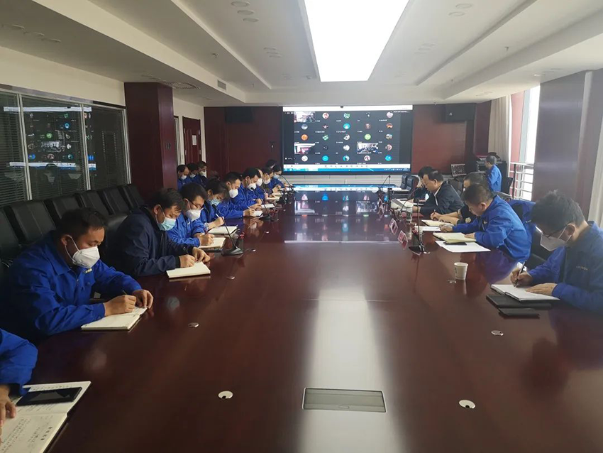 扛牢责任 锚定目标 全力以赴抓落实——长运娱乐、普安制药、神康公司联合召开年终业绩冲刺动员会