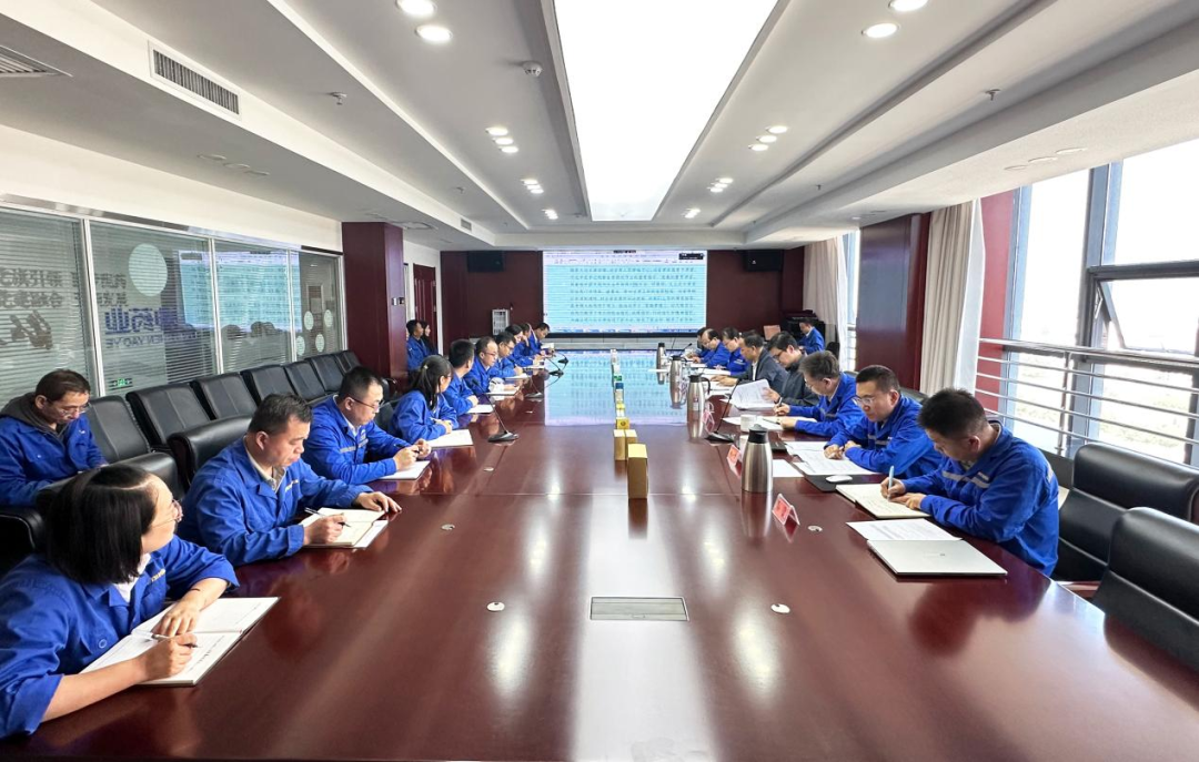 长运娱乐召开党委（扩大）会议：传达学习习近平总书记视察甘肃重要讲话和指示精神 安排部署贯彻落实工作